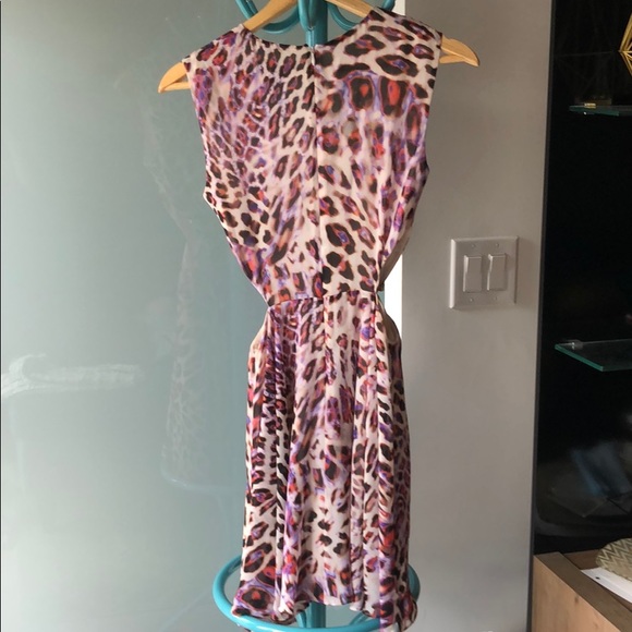 Marciano printed dress with side cutouts - Picture 4 of 5